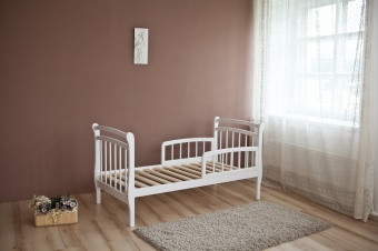 Кровать детская с бортиком "Арсений" С822